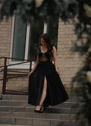 Вечірня сукня