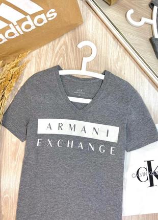 Футболка от armani exchange , оригинал🔝💛4 фото