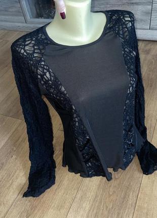 Кофта оригінальна блуза з мереживом