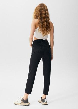 Базовые мом джинсы черные женские pull and bear(р.36)2 фото