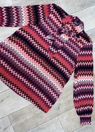 Розовая блуза с бантом,принт миссони,полоска