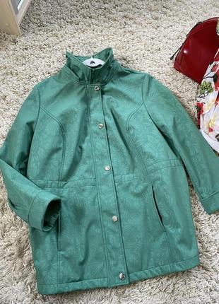 Актуальная комфортная термо куртка/ветровка изsoft shell, m.collection,p.50-523 фото