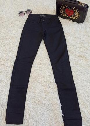 Штани жіночі чорні skinny