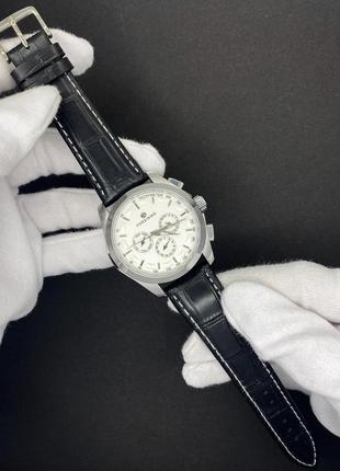 Чоловічий механічний  наручний годинник forsining 6625 з автопідзаводом. шкіряний ремінець2 фото
