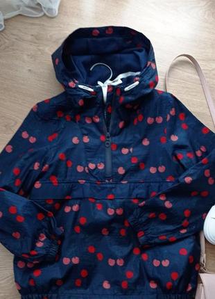 Куртка вітровка р.134/140