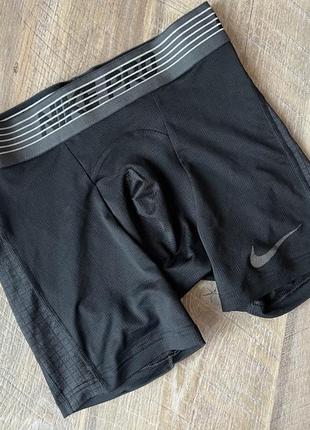 Спортивні шорти nike dri-fit pro розмір s1 фото