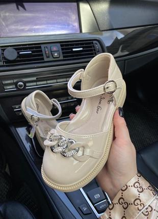 Святкові лакові туфельки на дівчинку лаковые туфли на девочку туфлі на дівчинку2 фото