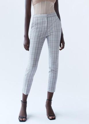 Класні брюки вкорочені від zara