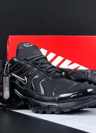 Мужские кожаные, черные, стильные кроссовки nike air max plus tn. 45 гг. 12146 дш