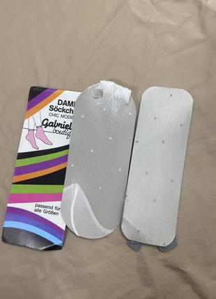 Носки в крапочку