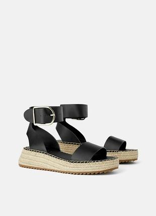 Сандалі на плетеній платформі в стилі zara