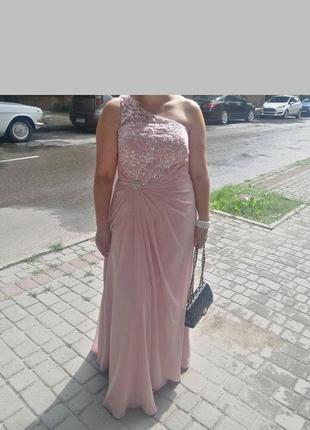 Нарядне ніжно-розового кольору плаття в грецькому стилі із паєтками  і декором 48-52рр3 фото