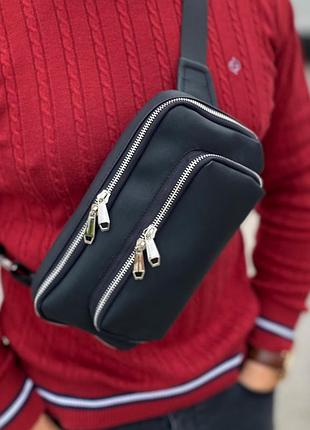 Нагрудна чоловіча матова сумка бананка слінг