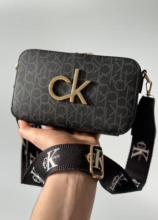 Жіноча чорна сумка в стилі ck pull calvin klein