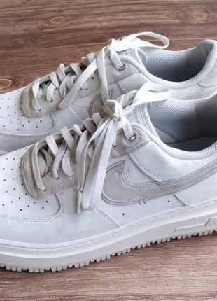 Кроссовки nike air force 1 lux. размер 47