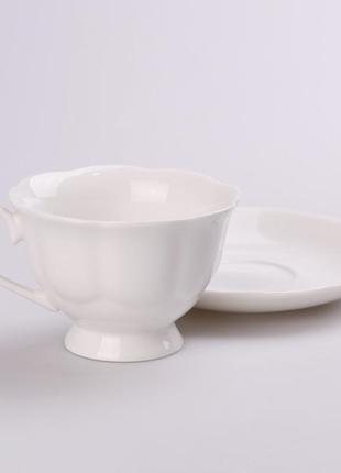 Чашка чайна з порцеляни 200 мл з порцеляновим блюдцем3 фото