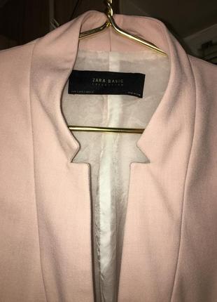 Нереально красивый стильный блейзер пальто нежно пудрового цвета фирмы zara испания7 фото