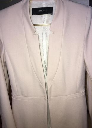 Нереально красивый стильный блейзер пальто нежно пудрового цвета фирмы zara испания9 фото
