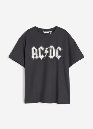 Оверсайз футболка h&m/ з принтом ac/dc4 фото