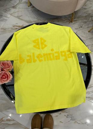 Жіноча люксова футболка ваlenсiаga2 фото