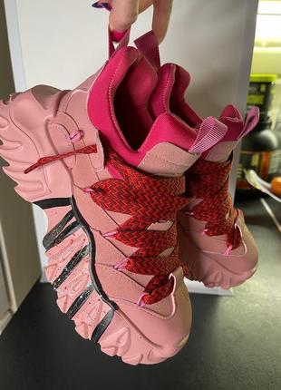 Рожеві жіночі кросівки снікерси кольорові