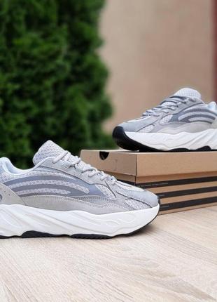 Чоловічі кросівки | adidas yeezy boost 700 v2 | сірі на білій | замша/текстиль, :416 фото