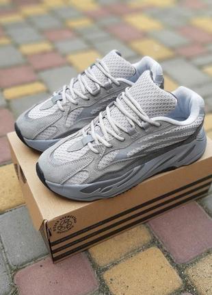 Чоловічі кросівки | adidas yeezy boost 700 v2 | світло-сірі | замша/текстиль, :417 фото