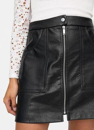 Шкіряна спідниця bershka