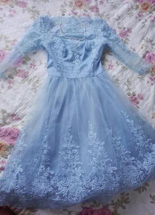 Романтичне ошатне плаття для принцес. неймовірно гарна, вішукана сукня