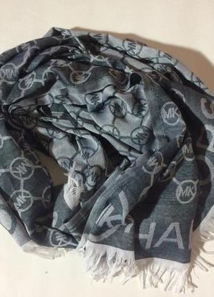 Широкий лёгкий шарф/платок michael kors2 фото