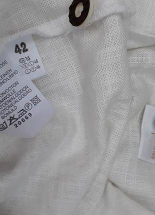 Блуза белая с оригинальными пуговицами7 фото