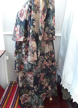 Нарядное шифоновое платье kriss в розах7 фото