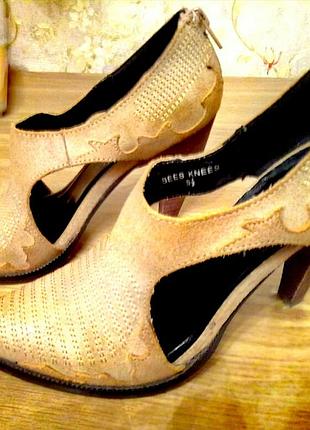 Продам туфельки