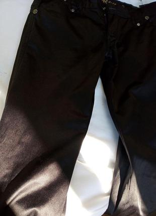 Штаны атласные облегающие чёрные блестящие шик скинни jrf jia талия низкая классика4 фото
