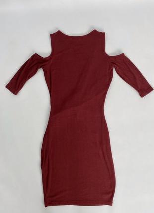 Бордовое облегающее платье4 фото
