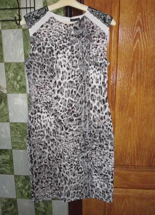 Сукня леопардова з гіпюром святкова пряма чорна2 фото