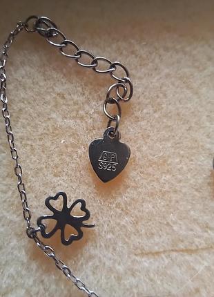 Браслет срібний 925 проби з підвісками.