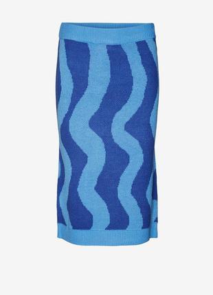 Тепла в'язана спідниця