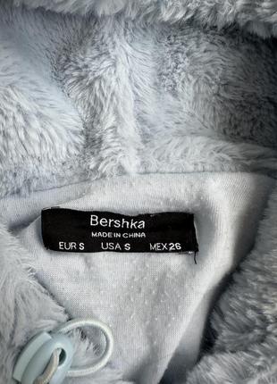 Свитшот bershka teddy7 фото