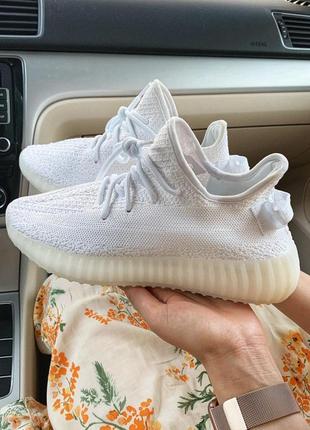 Женские кроссовки adidas yeezy boost 350 v2