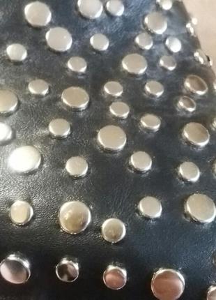 Черевички козаки чорного кольору декоровані сріблястими металевими закльопками .екошкірв10 фото