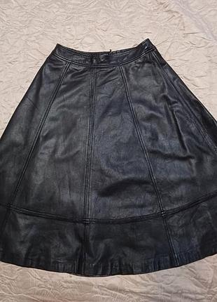 Шкіряна спідниця