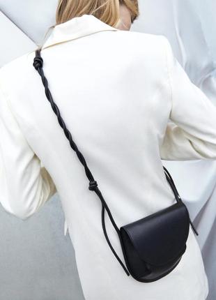 Кожаная сумка zara