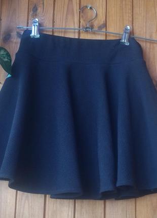 Черная мини юбочка, внизу шортики