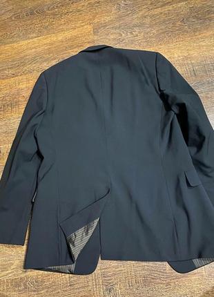Чорний базовий піджак жакет з чоловічого плеча блейзер hugo boss чёрный пиджак оверсайз удлинённый пиджак базовый пиджак тренд шерстяной жакет10 фото