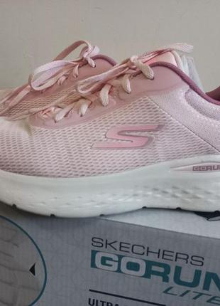 Кросівки жіночі skechers