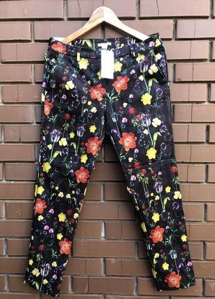 Яркие женские брюки