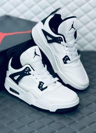 Кросівки жіночі весняні nike retro jordan 4 white-black кросовки джордан 4