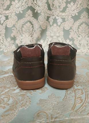 Демисезонные кожаные детские ботинки clarks first shoes р.20.5 ст 13.5 см6 фото