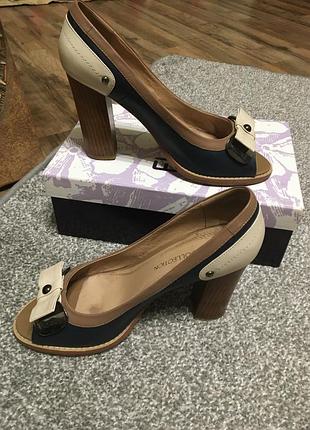 Туфлі elche collection 40 розмір шкіра